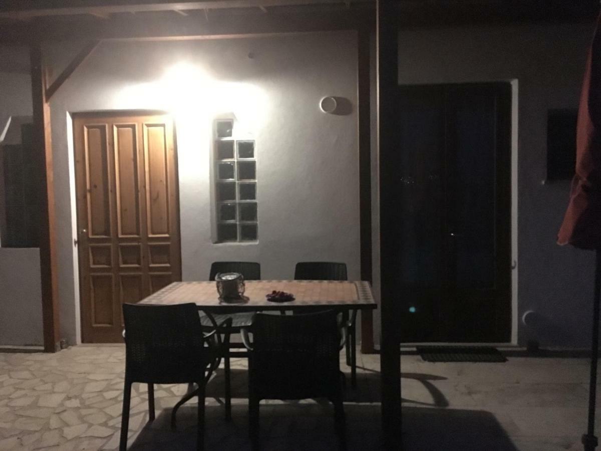 Casa Cologna B&B ロゼート・デッリ・アブルッツィ エクステリア 写真